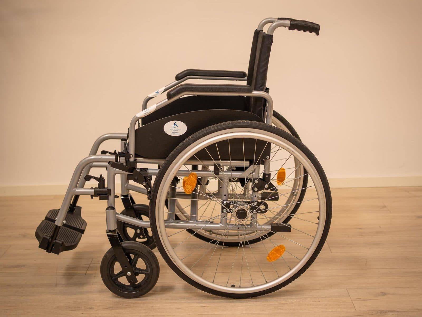 Manual wheelchair Identités, 45 cm