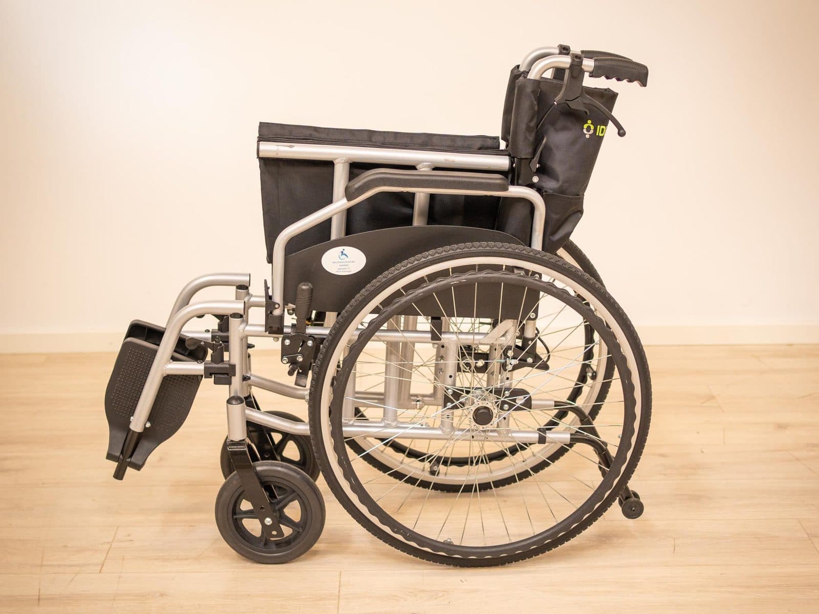 Manual wheelchair Identités, 50 cm
